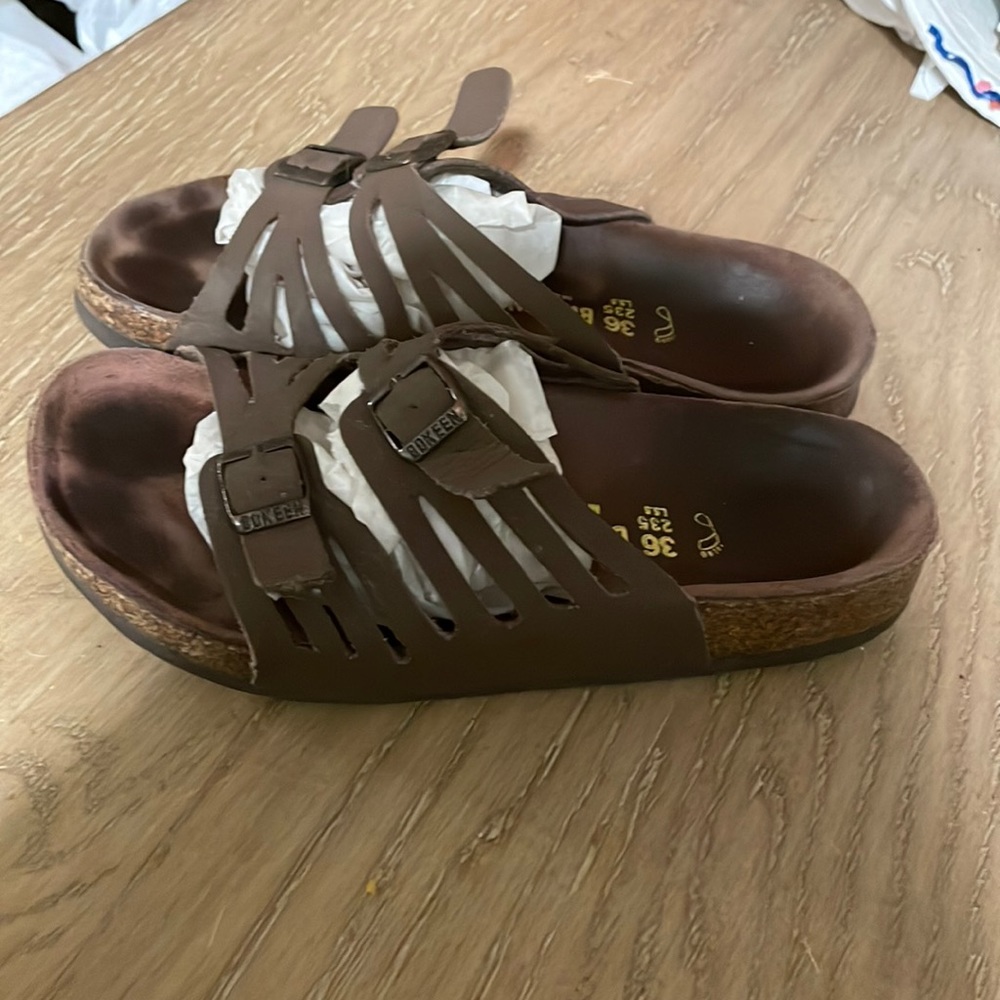 Women Birkenstock sandals size 36 USA  5.5